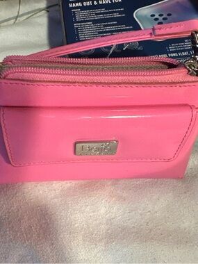 Mini Beijo Pink Patent Wristlet Clutch with Metal Logo
